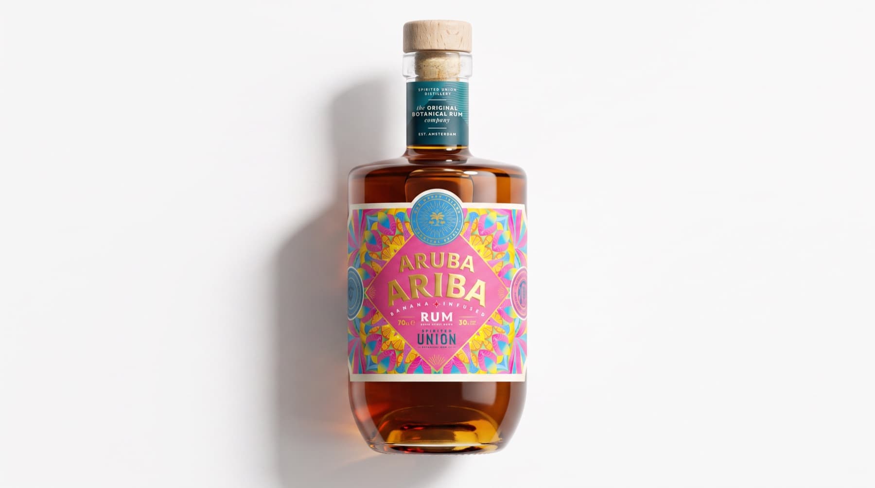 Aruba Ariba banana rum bottle packshot on a white background
